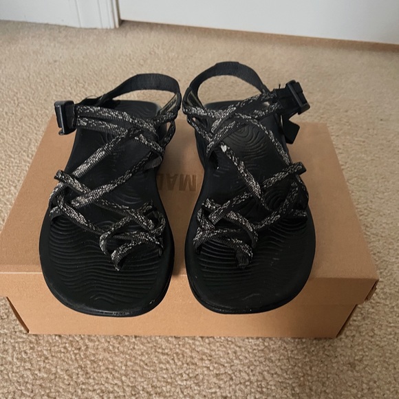 SOLD - Picture 3 of 3